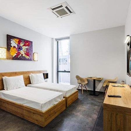 G Suites Luxury Rentals Nikosia Exterior foto